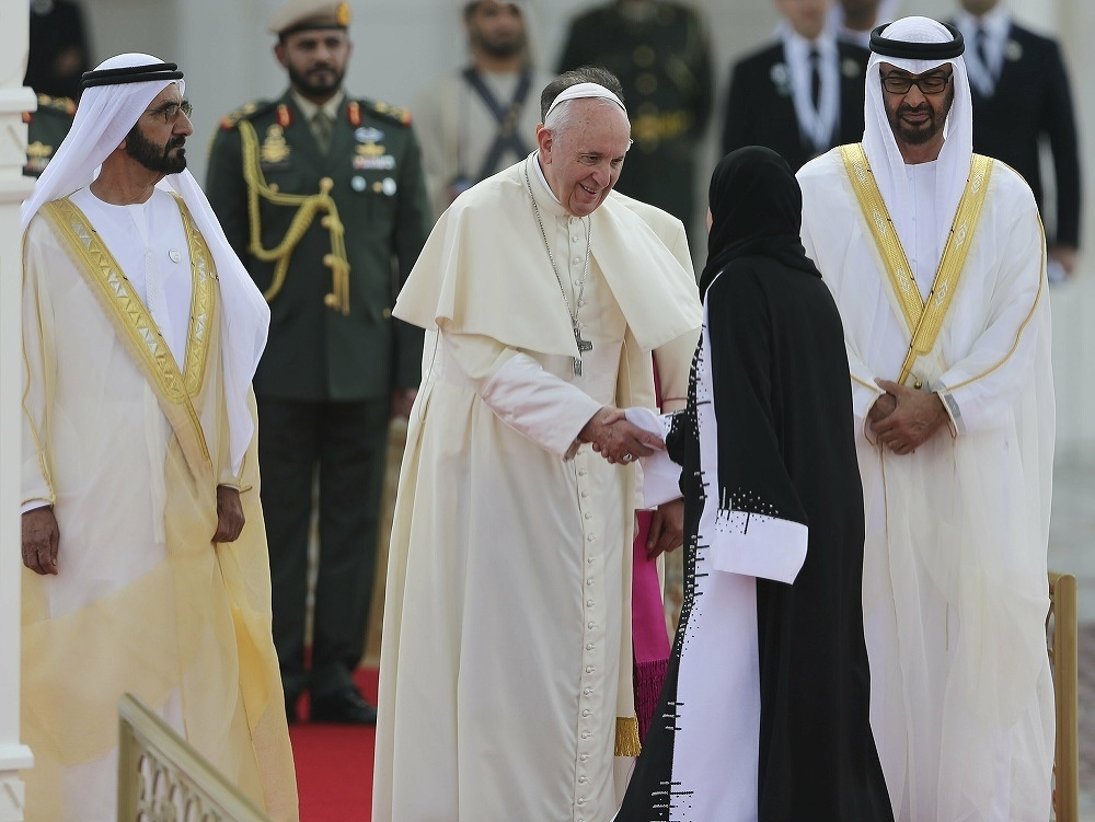 Pápež František sa stretol s vrcholnými predstaviteľmi Emirátov.