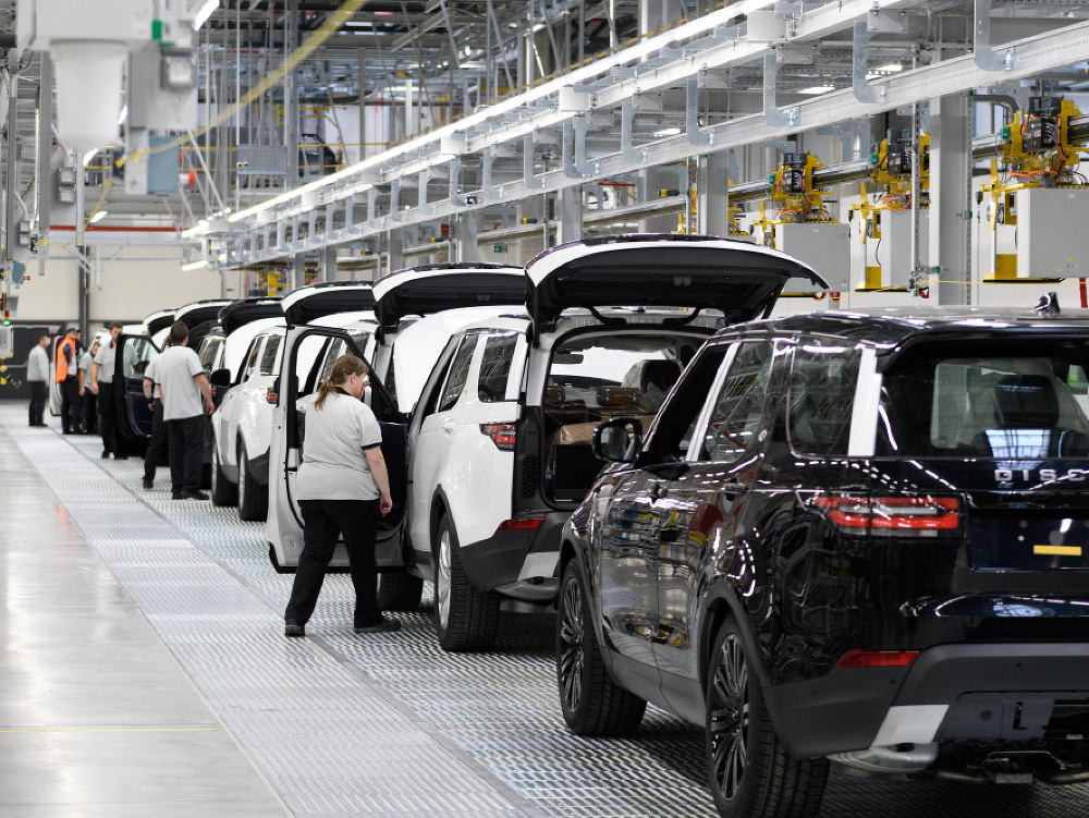 výrobné priestory v závode Jaguar Land Rover v Nitre 