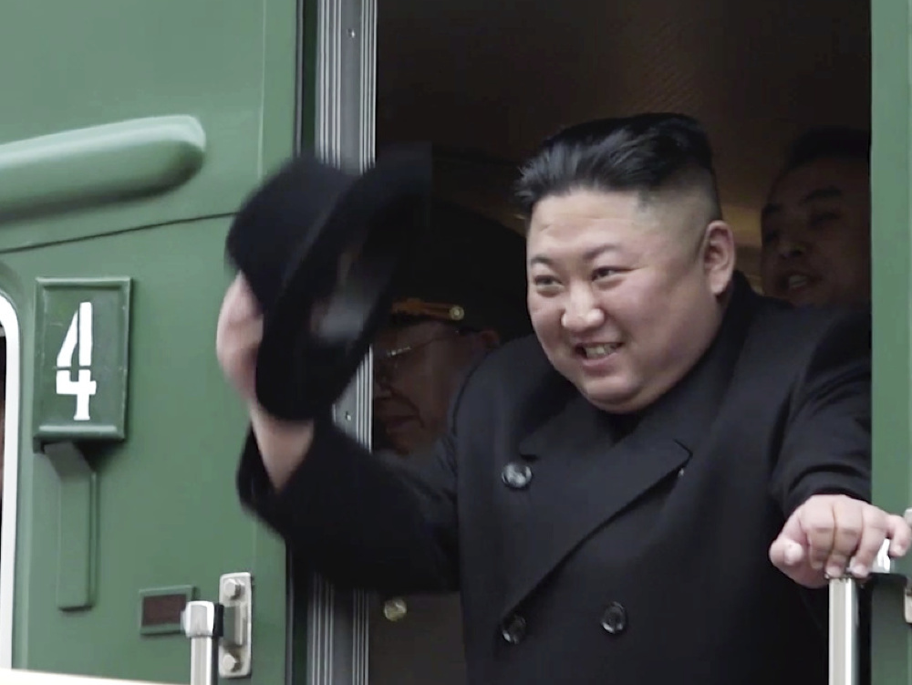 Kim Čong-un pricestoval do Ruska