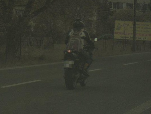 Rýchla jazda na motorke vyšla vodiča na stovky eur