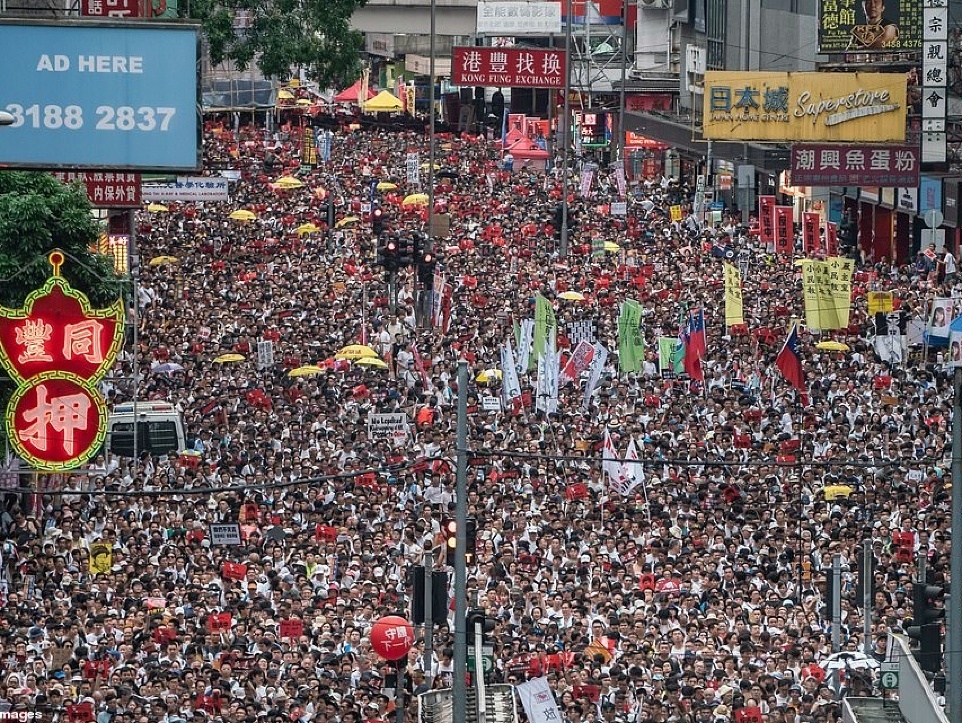Demonštrácie v Hongkongu