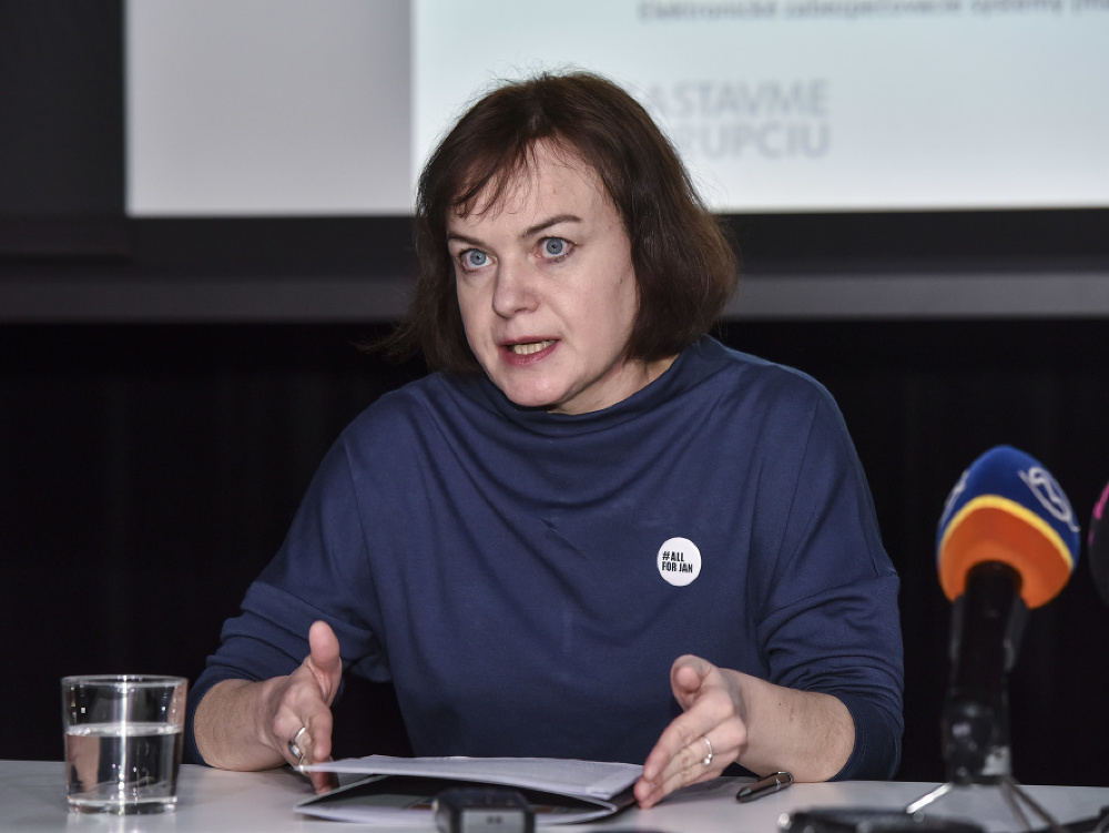Riaditeľka nadácie Zastavme korupciu Zuzana Petková