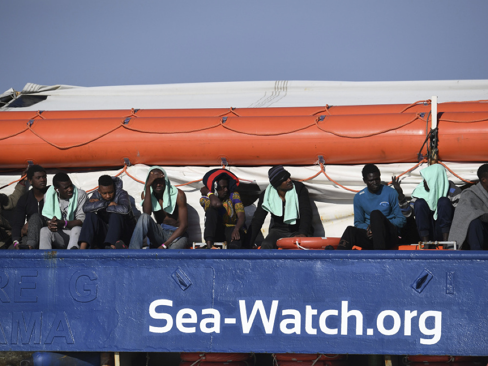 Migranti na lodi Sea Watch 3