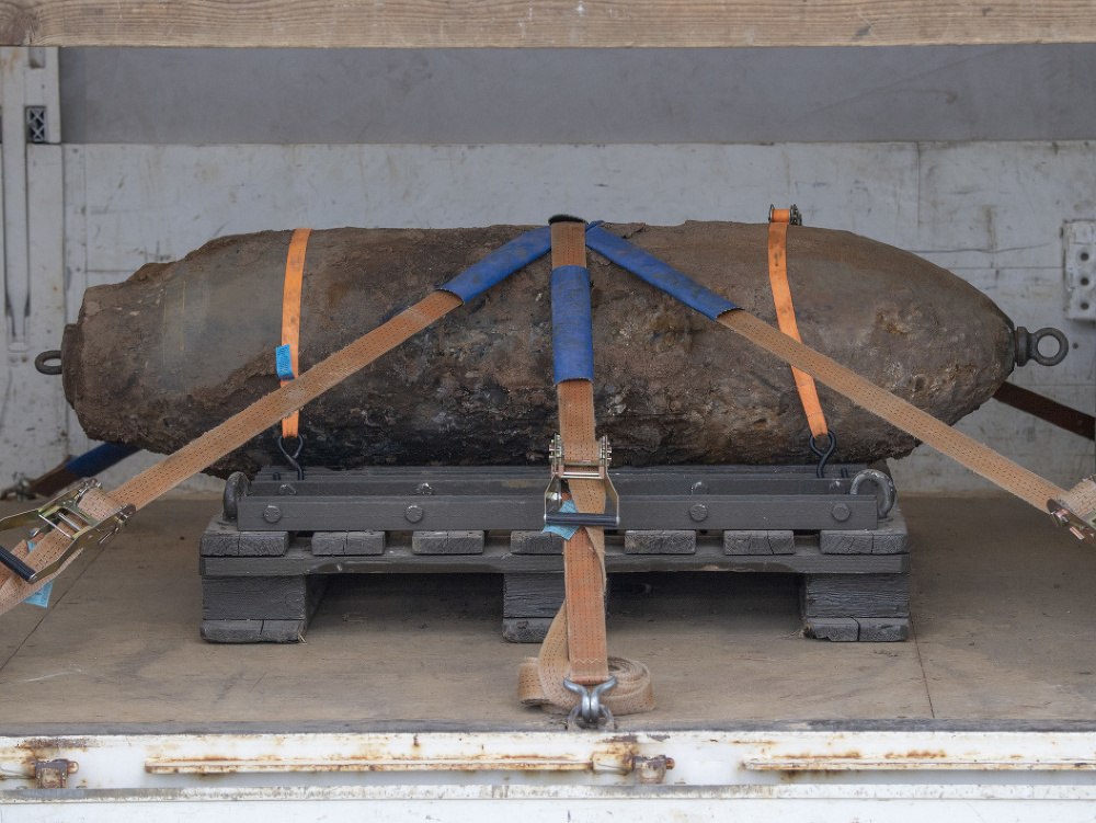 Zneškodnená 500-kilogramová letecká bomba z druhej svetovej vojny