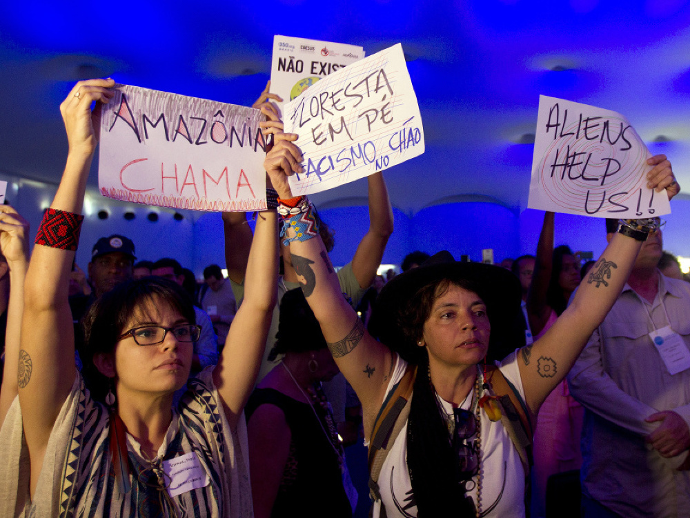 Aktivisti na dielni proti klimatickej zmene v Brazílii