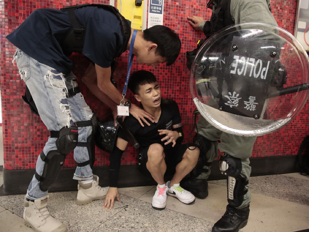 Demonštranti narušili prevádzku metra