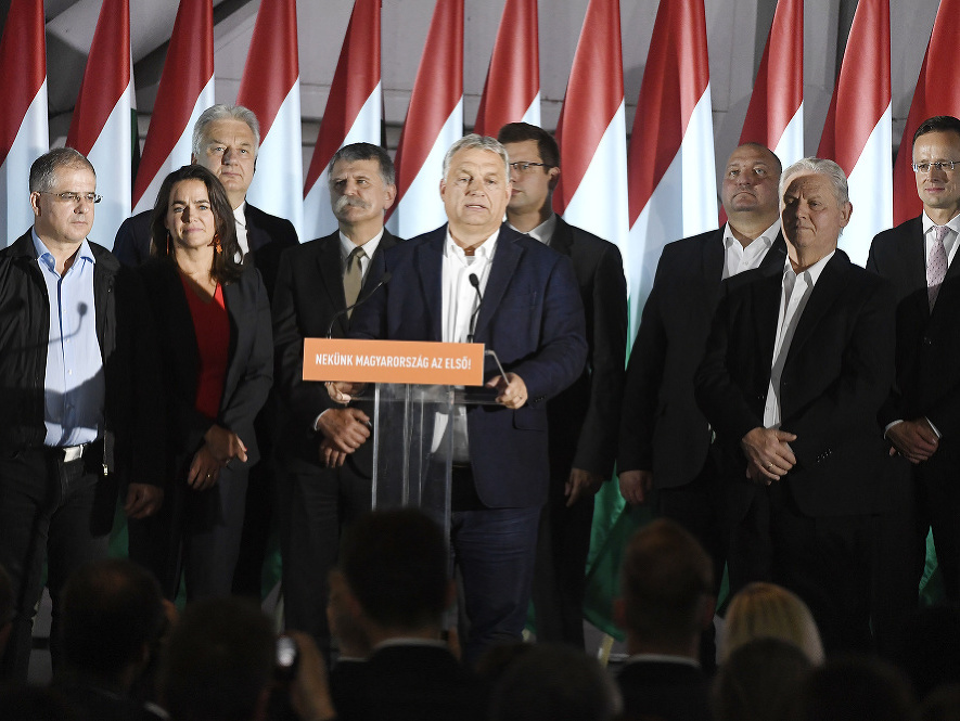 Vládna strana Fidesz.