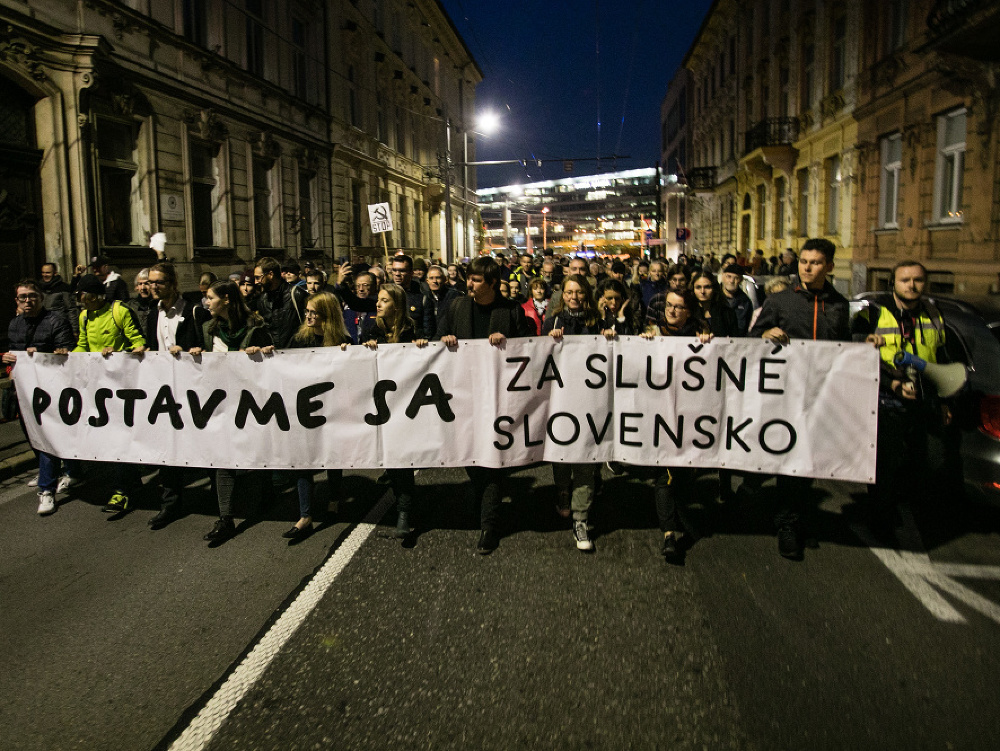  Iniciatíva Za slušné Slovensko 