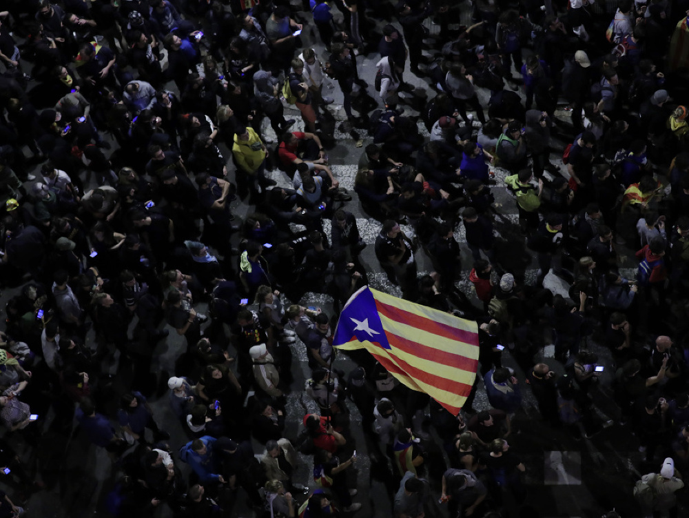 V Barcelone sa konal pochod proti nezávislosti Katalánska
