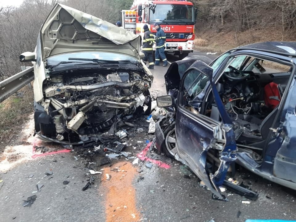 K tragickej dopravnej nehode došlo v okrese Námestovo v smere na Oravskú Jasenicu