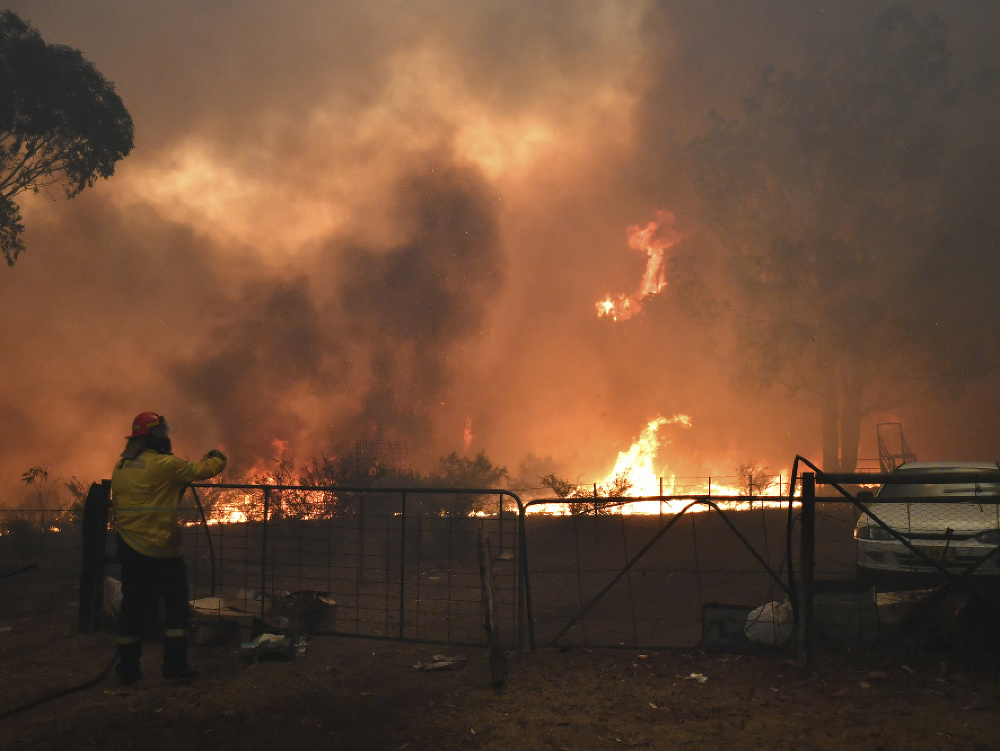 Požiare v Austrálii neutíchajú.