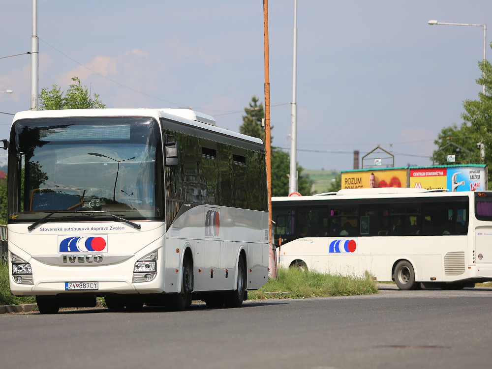 Autobusy SAD Zvolen