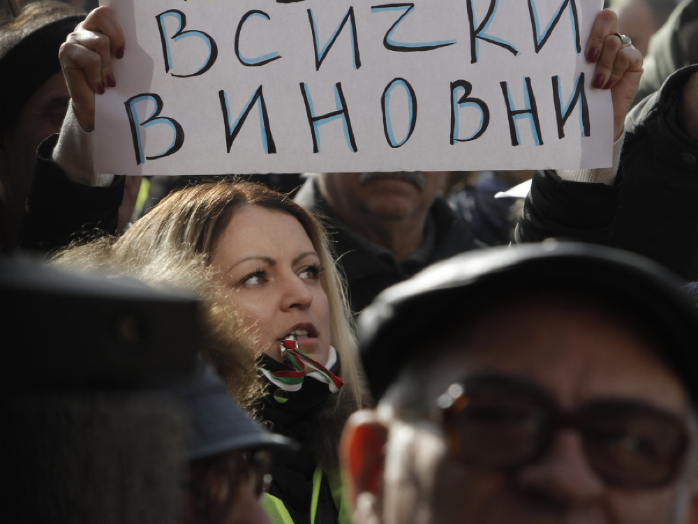 Obyvatelia mesta Pernik protestovali proti nedostatku pitnej vody.