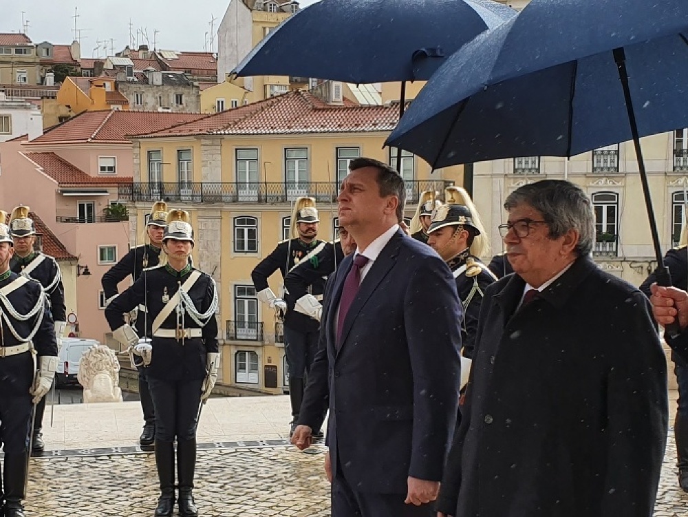 Andrej Danko pri prijatí u predsedu Republikového zhromaždenia Portugalska Eduarda Ferra Rodriguesa.