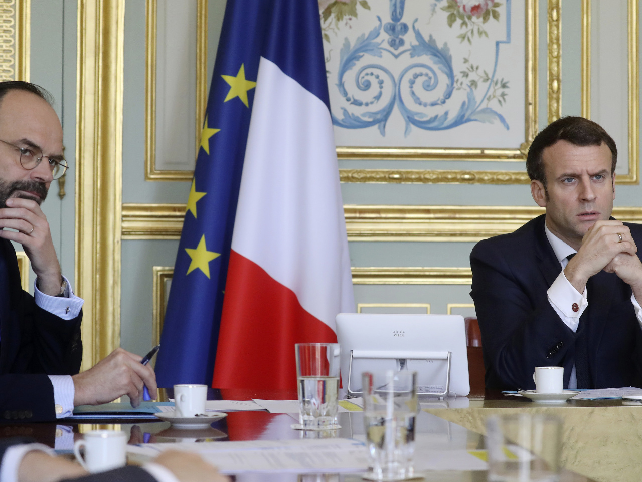 Francúzsky premiér Édouard Philippe a prezident Emmanuel Macron 