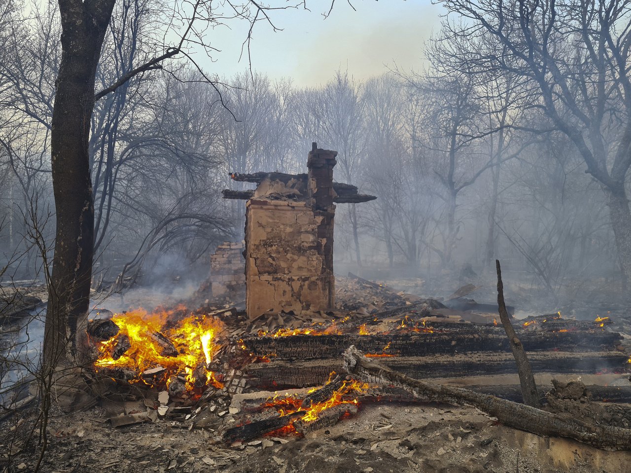 Požiar sa môže rozšíriť do Bieloruska