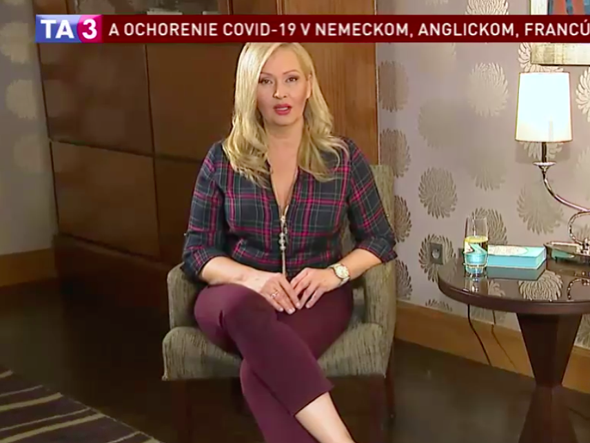 Adriana Kmotríková uvádza na obrazovkách TA3 reláciu o cystickej fibróze.