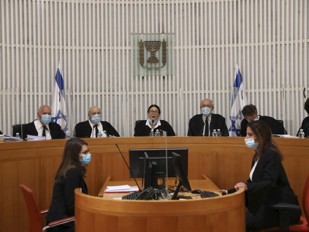 Najvyšší súd schválil koaličnú zmluvu medzi Netanjahuom a Gancom