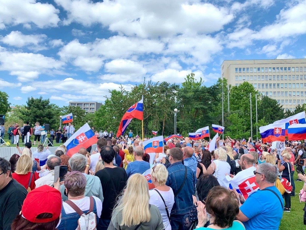 Dnešný protest proti vláde Igora Matoviča v Bratislave