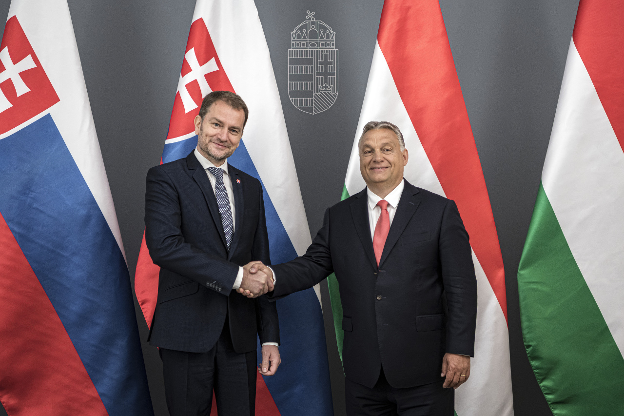 Viktor Orbán a slovenský premiér Igor Matovič počas stretnutia.