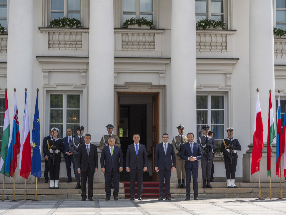 Premiér Igor Matovič odcestoval na summit premiérov krajín V4 do Varšavy 