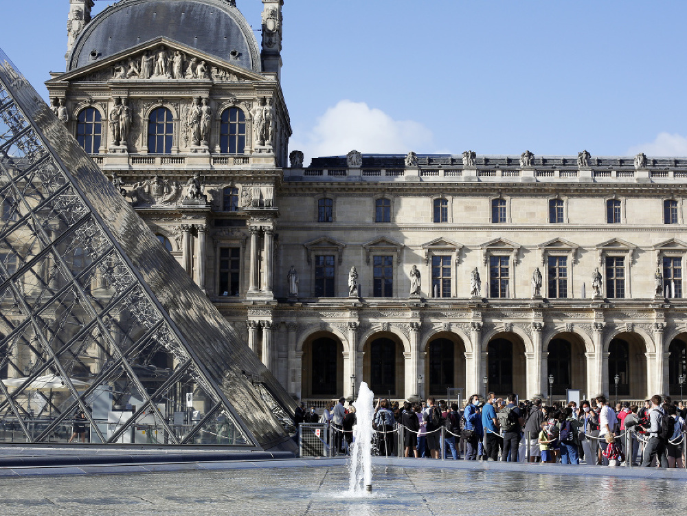 Louvre znovu otvorili pre návštevníkov