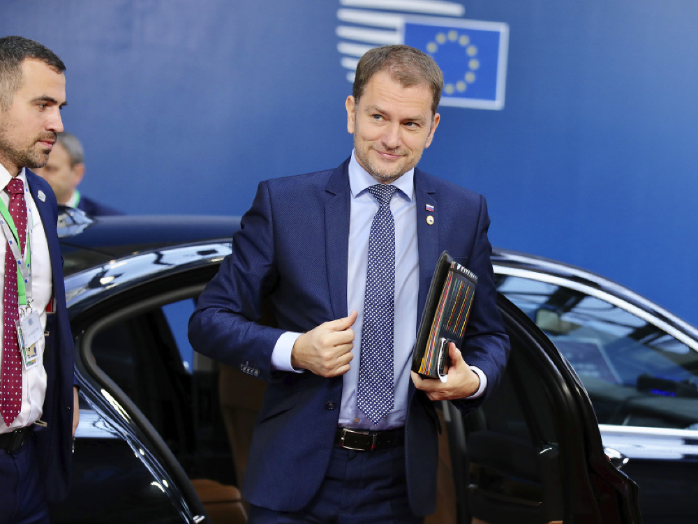 Slovenský premiér Igor Matovič na summite EÚ.