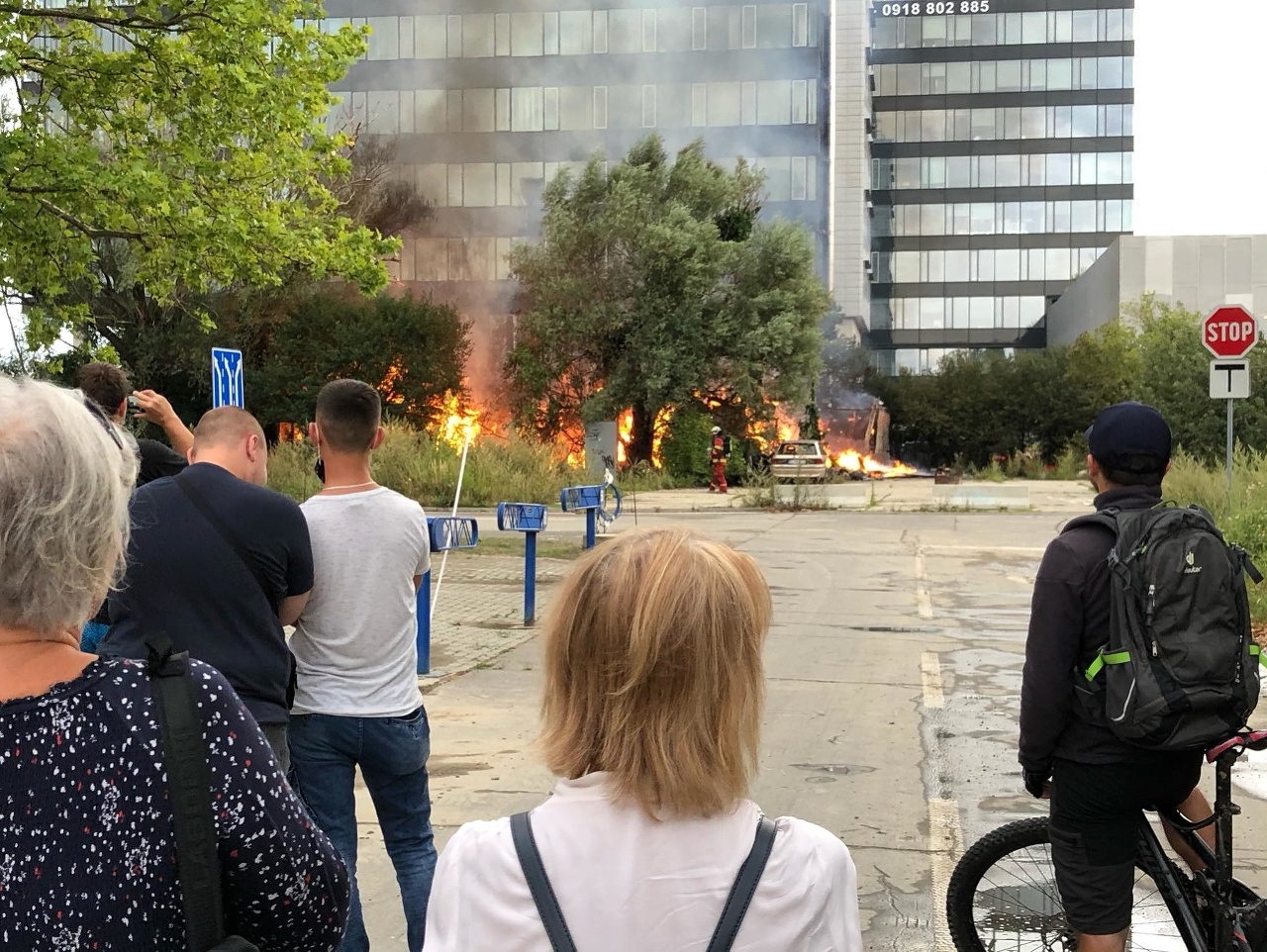 Na Račianskej ulici v Bratislave horelo