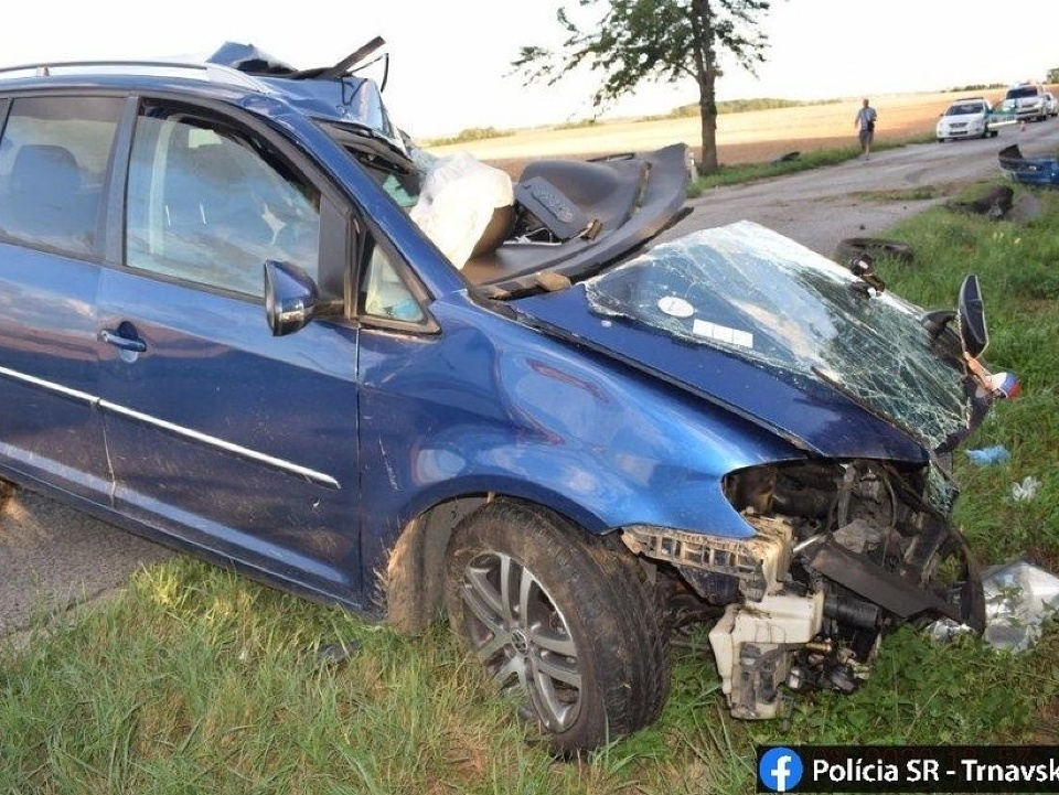 Vodič zo Srbska zahynul na ceste medzi Trnavou a Dolnou Krupou