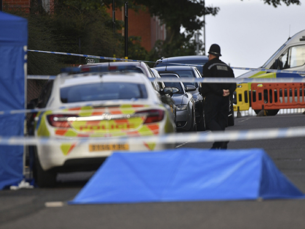 V Birminghame došlo k vážnemu incidentu, mali pobodať viacero ľudí