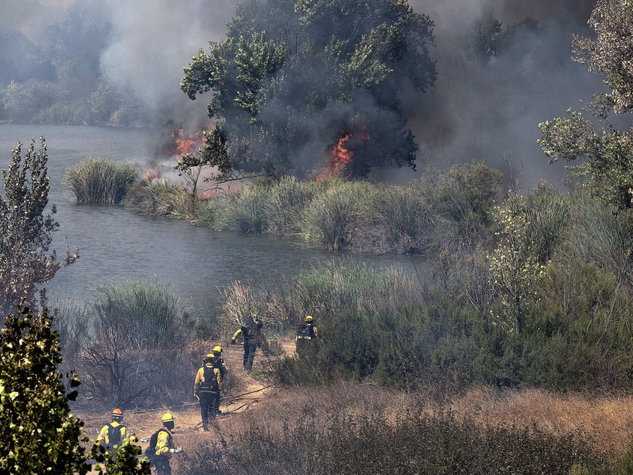 V Kalifornii, sužovanej lesnými požiarmi, zaznamenali rekordné teploty