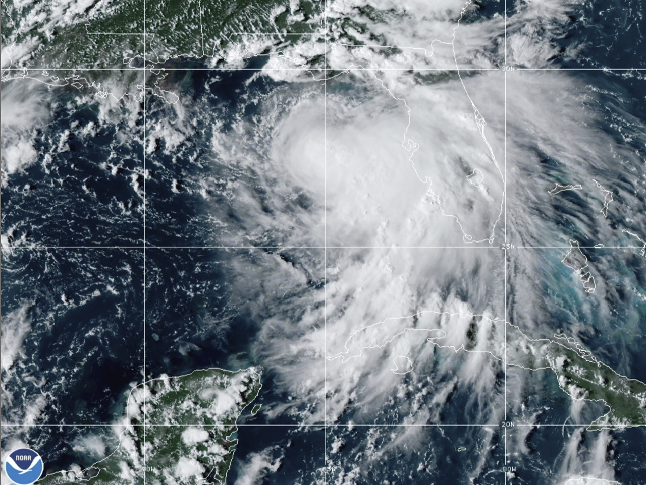 Tropická búrka Sally by mala v pondelok zosilnieť na hurikán druhej kategórie.
