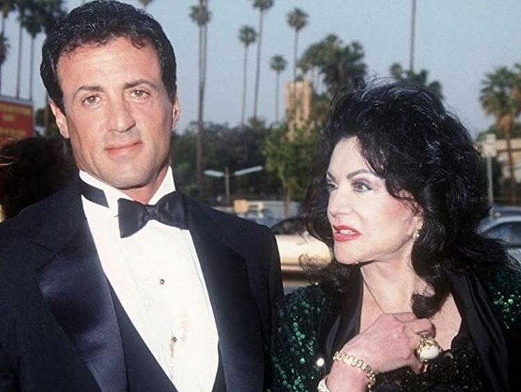 Sylvester Stallone prišiel o svoju milovanú mamu, Jackie Stallone.