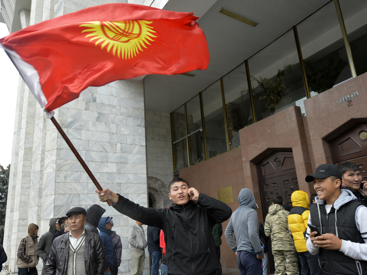 Protesty v Kirgizsku 