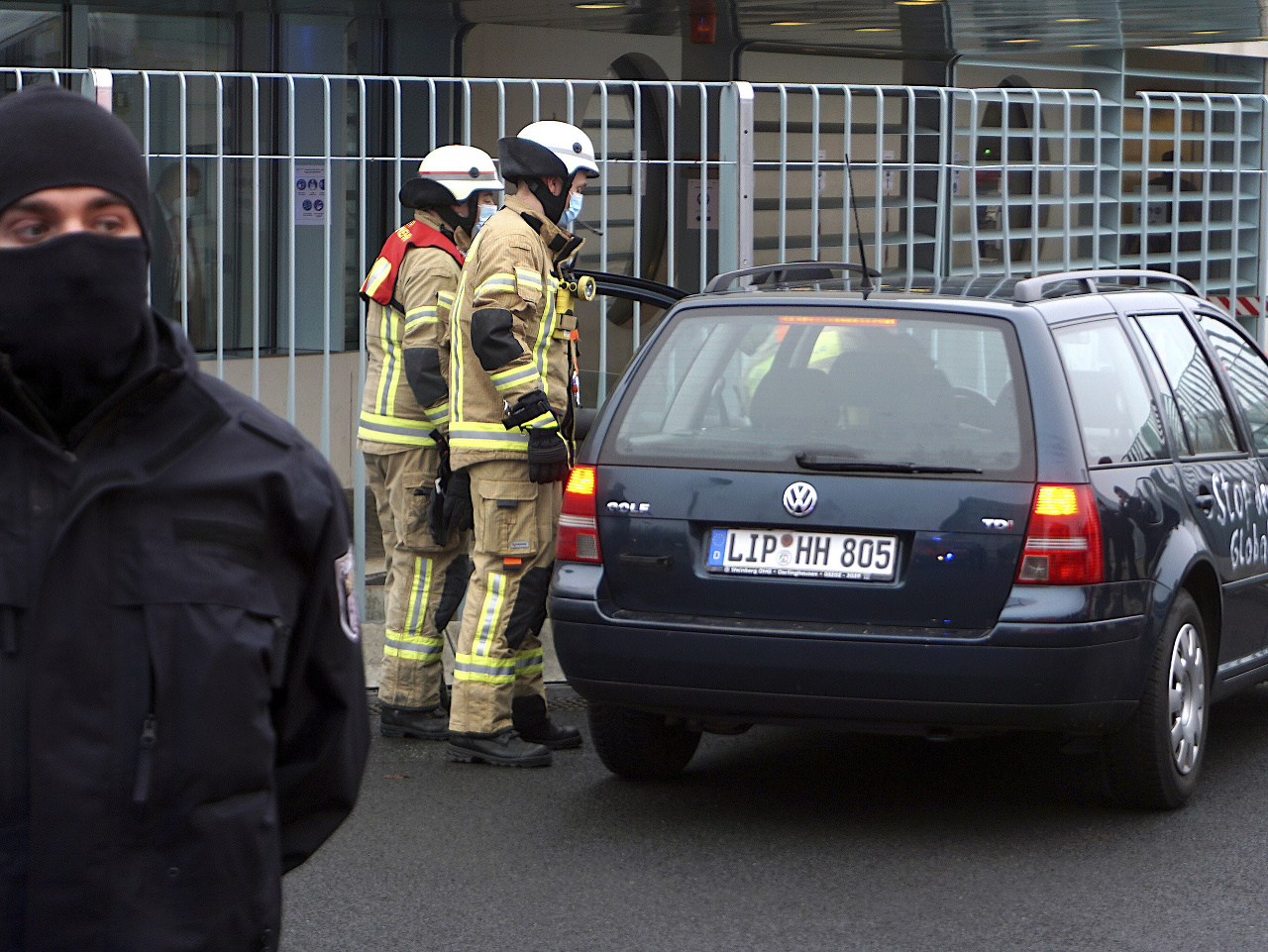 Auto narazilo do plota nemeckej kancelárky Angely Merkelovej
