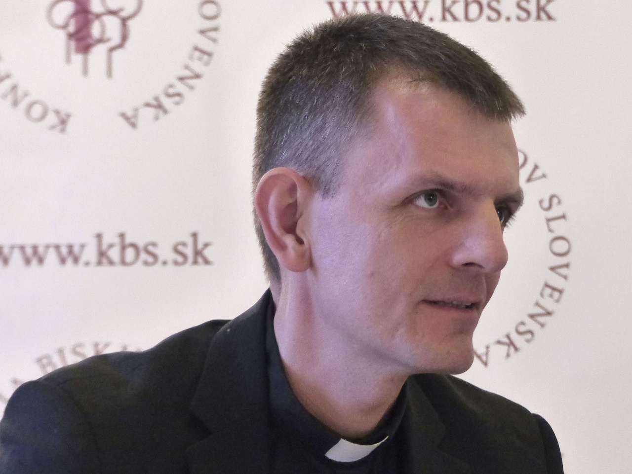 Na snímke hovorca Konferencie biskupov Slovenska Martin Kramara.