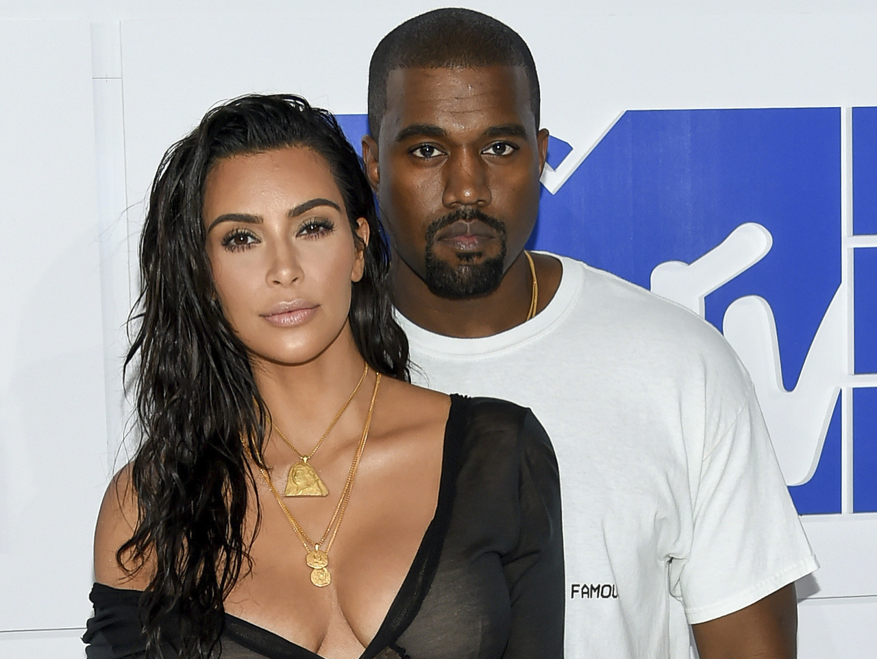 Kim Kardashian a Kanye West podali po 7 rokoch žiadosť o rozvod.