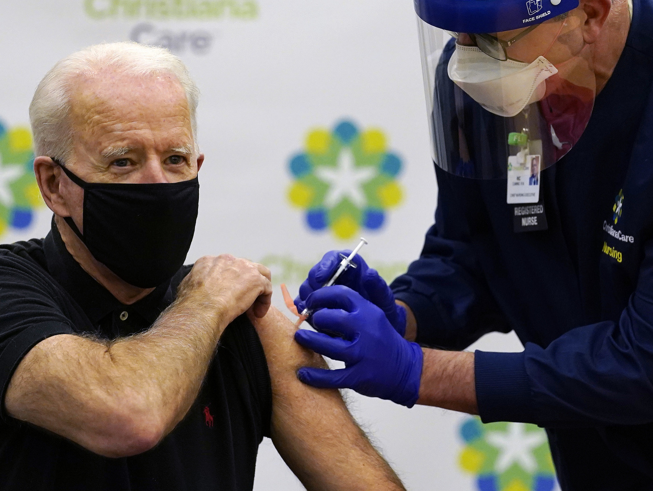 Joe Biden dostal druhú dávku vakcíny proti Covid-19