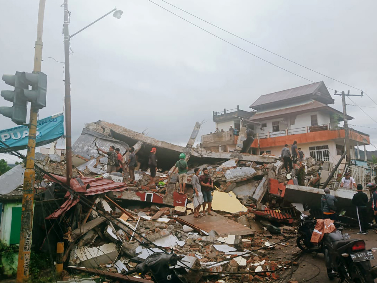 Zemetrasenie v Indonézii