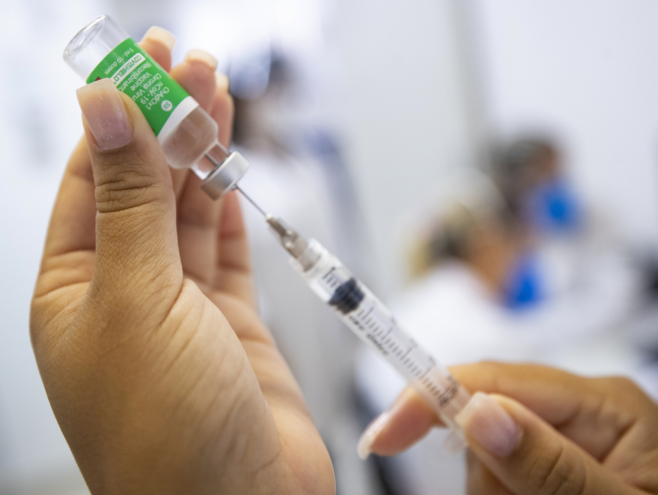 Vakcína proti koronavírusu