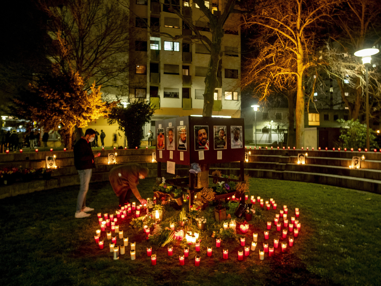 Spomienka na obete streľby v Hanau