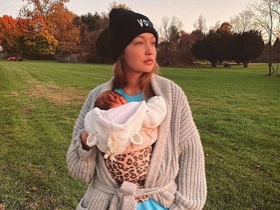 Modelka Gigi Hadid priviedla na svet svoju dcérku v domácom prostredí