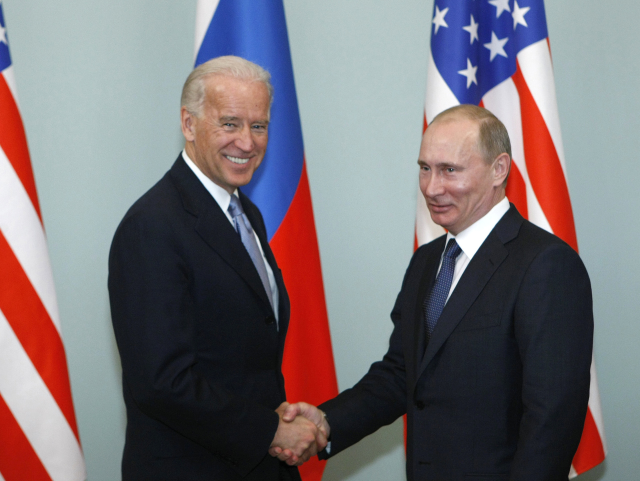 Vladimír Putin a Joe Biden 