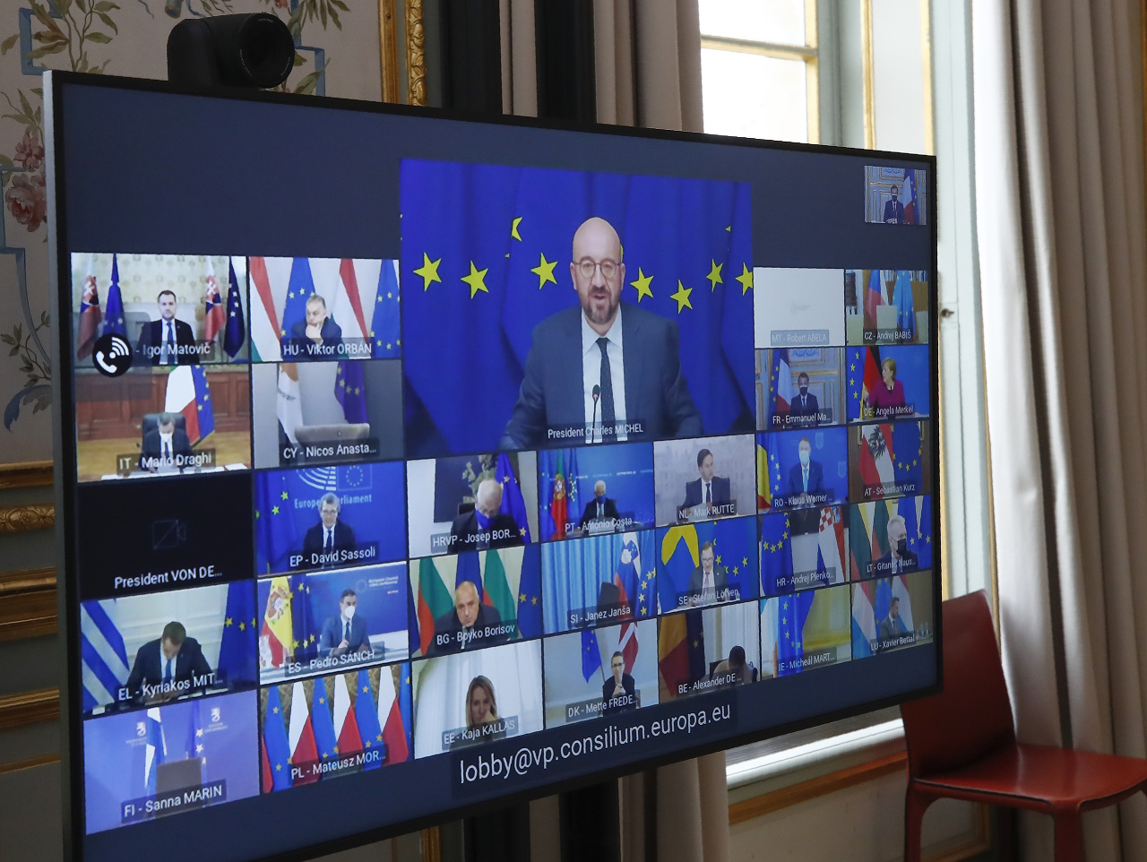 Prvý deň rokovaní premiérov a prezidentov členských krajín EÚ