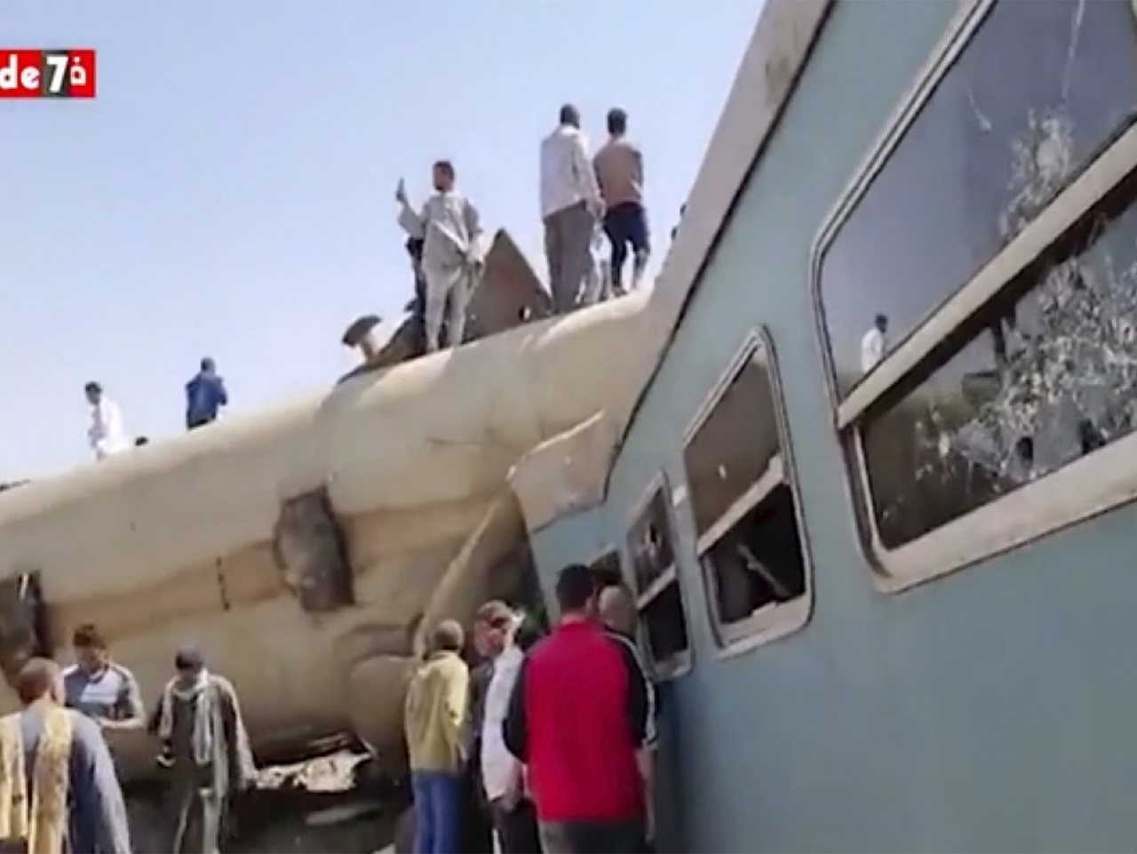 Zrážka dvoch vlakov v Egypte