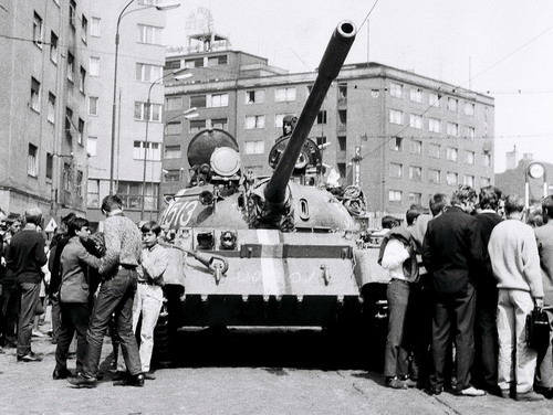 Vstup sovietskych vojsk v auguste 1968 do ČSSR.