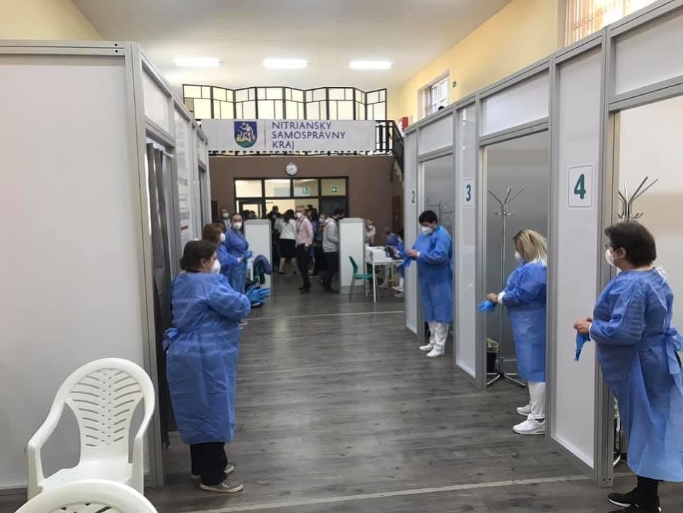 Na Slovensku pribudli ďalšie dve očkovacie centrá