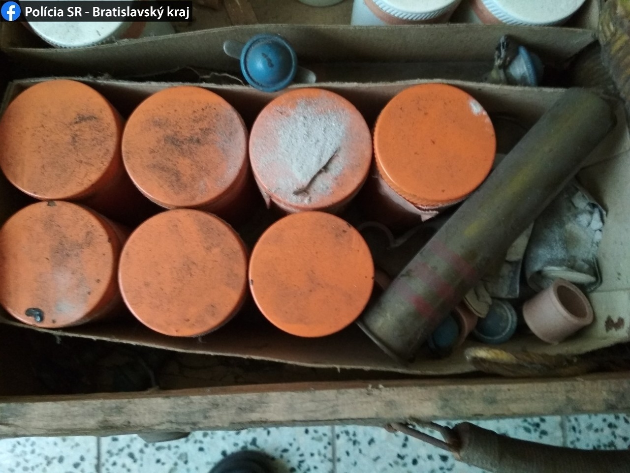 Bratislavčanka našla muníciu na povale rodinného domu