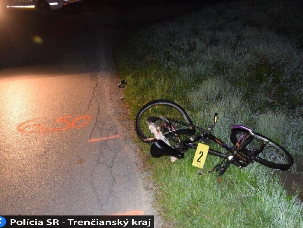 Pri nehode v Trenčianskej Turnej utrpel cyklista ťažké zranenia