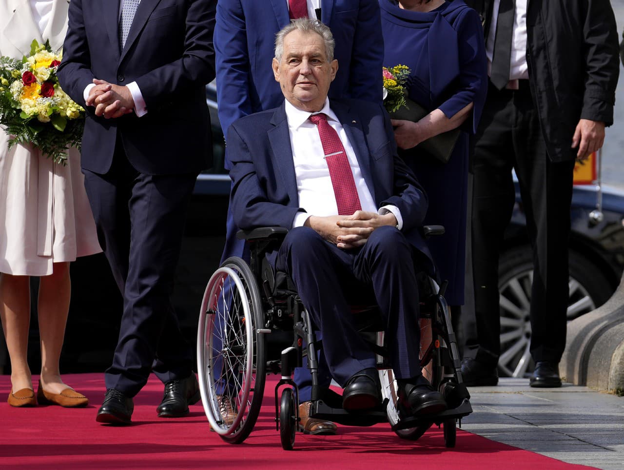 Miloš Zeman je stále hospitalizovaný